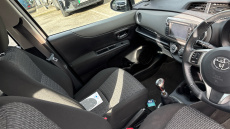 Toyota Yaris 1.0 VVT-i TR 5dr Petrol Hatchback